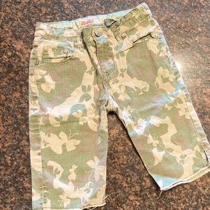 MUDD girls Camo Jean shorts Bermuda’s size 7
